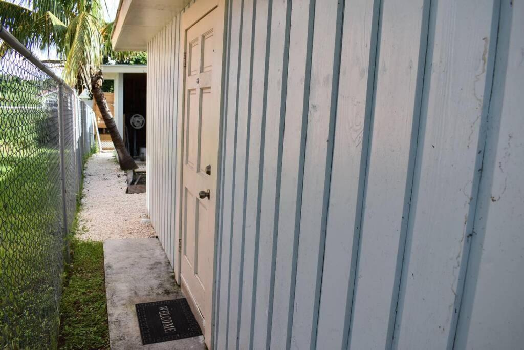 Island Retreat Studio #4 Nassau Exterior photo